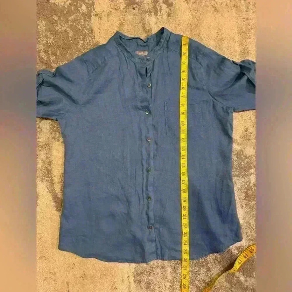 Women’s Blue Denim J.Jill Button Up - Picture 6 of 6